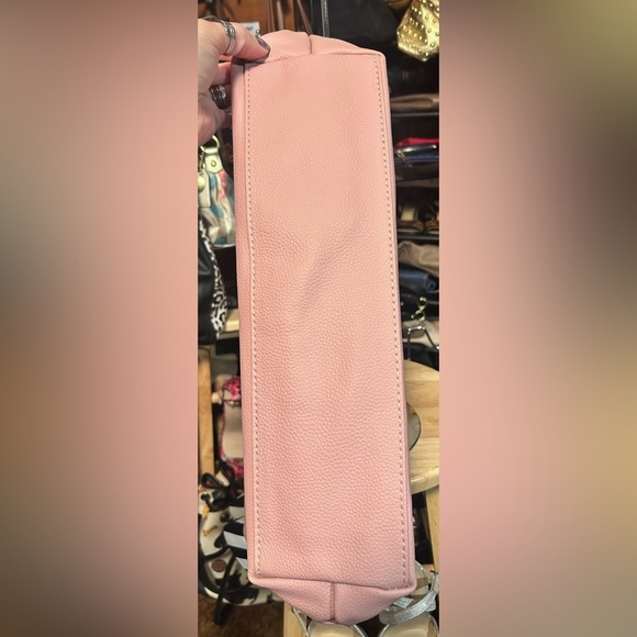 NWT 3pc Bundle of Joy Mangano Leather Tote, Crossbody & full size J Jill Scarf - Picture 4 of 11